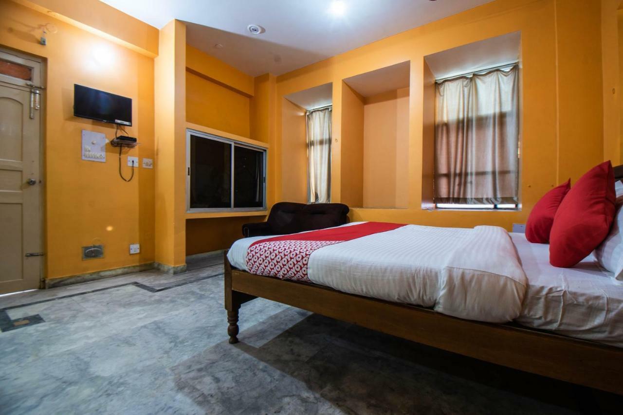 Oyo 29792 Piyush Hajipur Hotel ภายนอก รูปภาพ