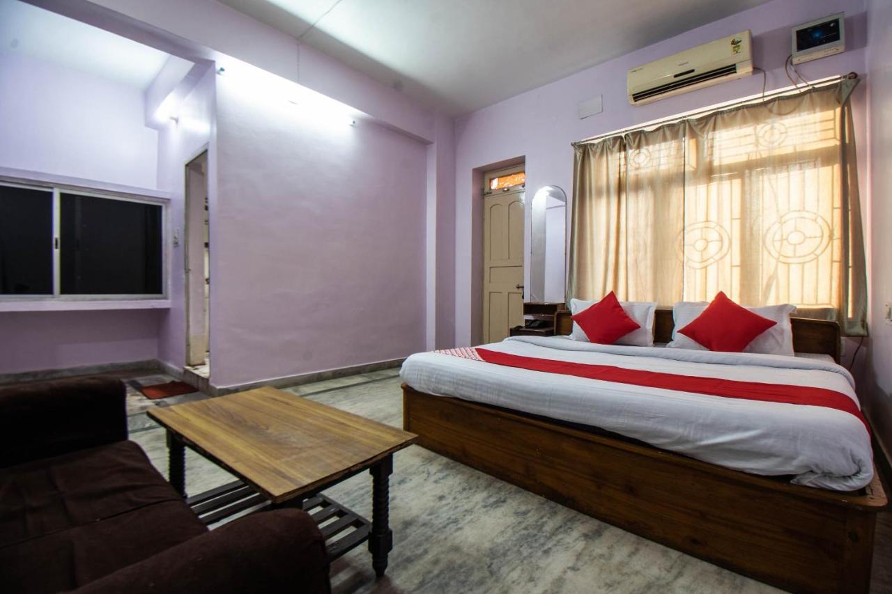 Oyo 29792 Piyush Hajipur Hotel ภายนอก รูปภาพ